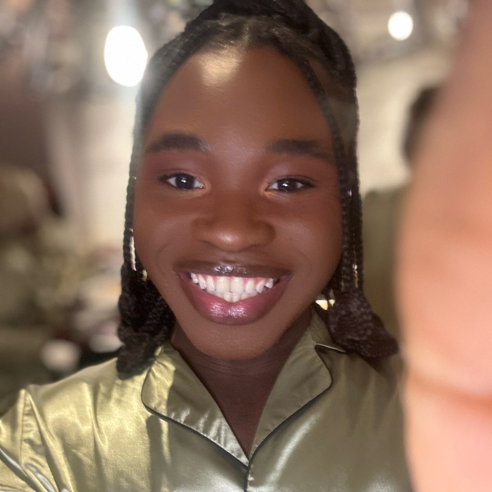 Meet your Posher, Tommiana